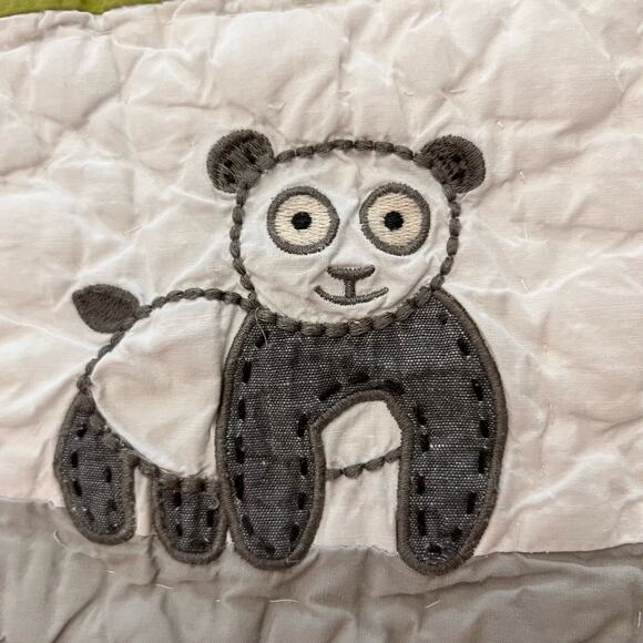 Pottery Barn Kids Comforter Crib Quilt Safari Zoo Animals Gingham - Picture 7 of 12